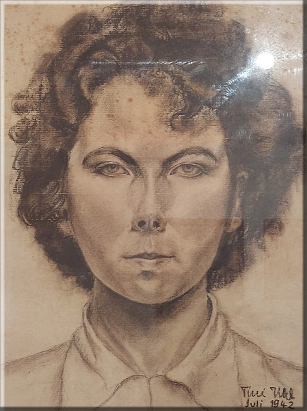 Tini Uhl (1921-1984) Tini Uhl (1921-1984)